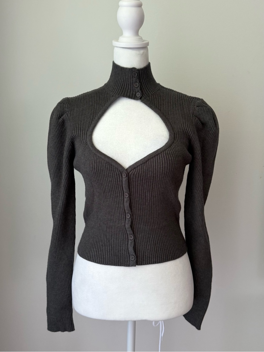 Zara Dark Gray Ribbed Cutout Button-Front Cardigan M